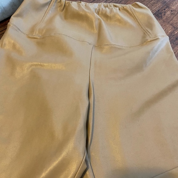 Wilfred Free Daria Leather Leggings - Picture 6 of 10